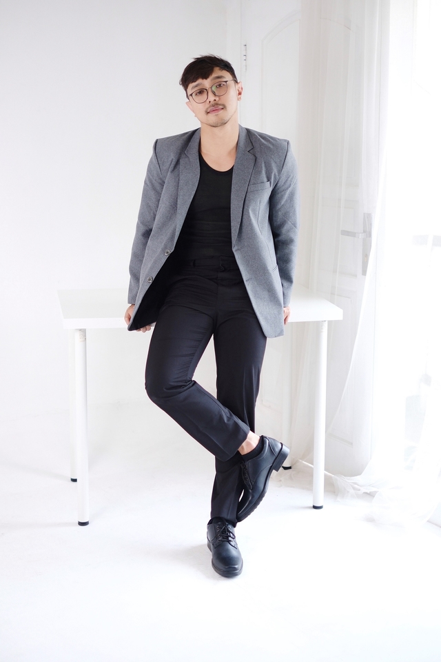 9F217FC1-93A2-4F48-8B37-8C85330E9619