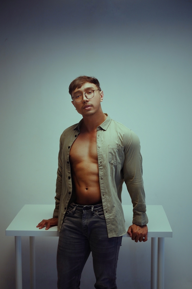 C871CA4B-9F44-4175-AFF2-A7B7215CFB34